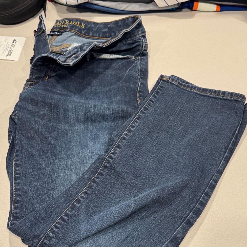 American Eagle men’s jeans 33x32 extreme flex